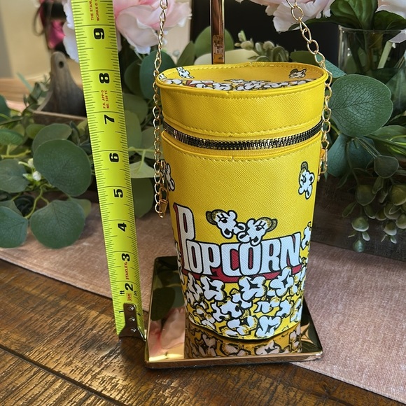Popcorn Shoulder Bag - Picture 4 of 5